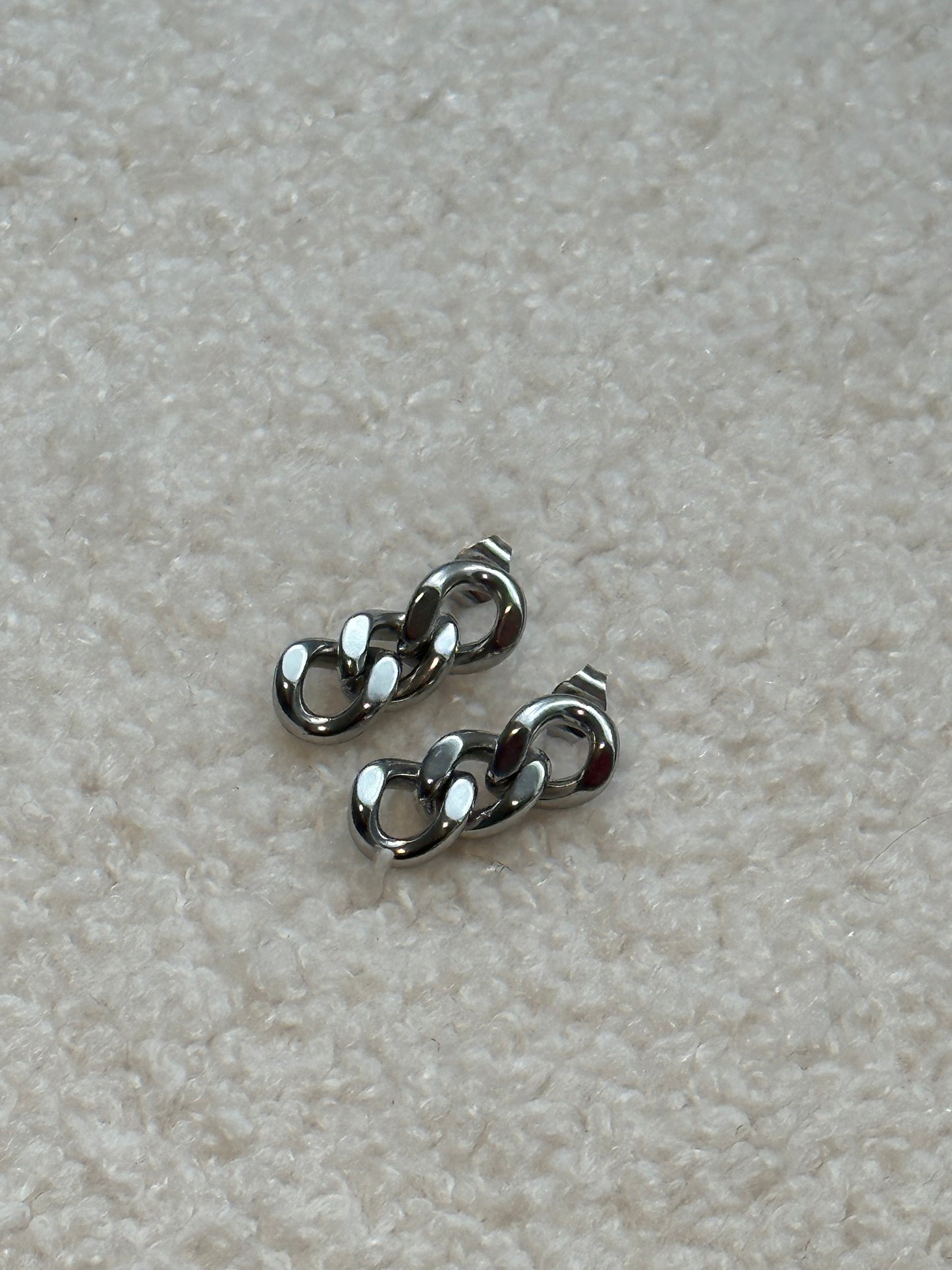 Small Link Earrings